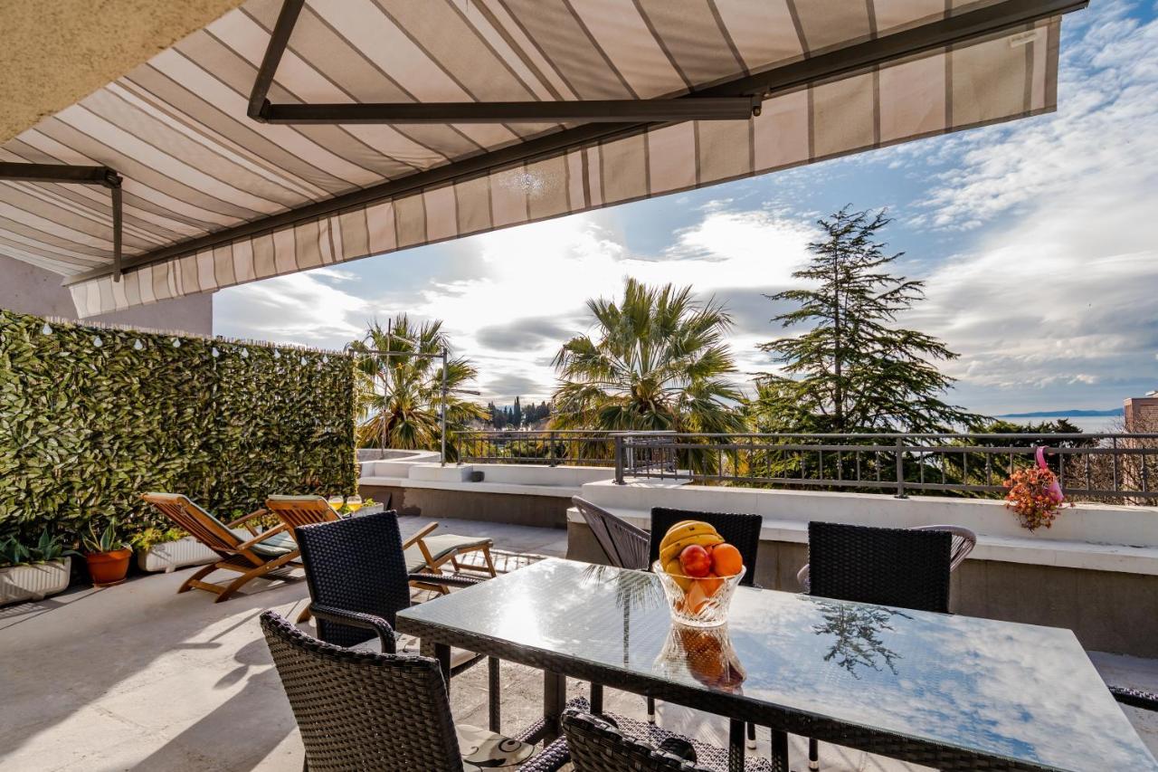 Apartment Ami Split Bagian luar foto