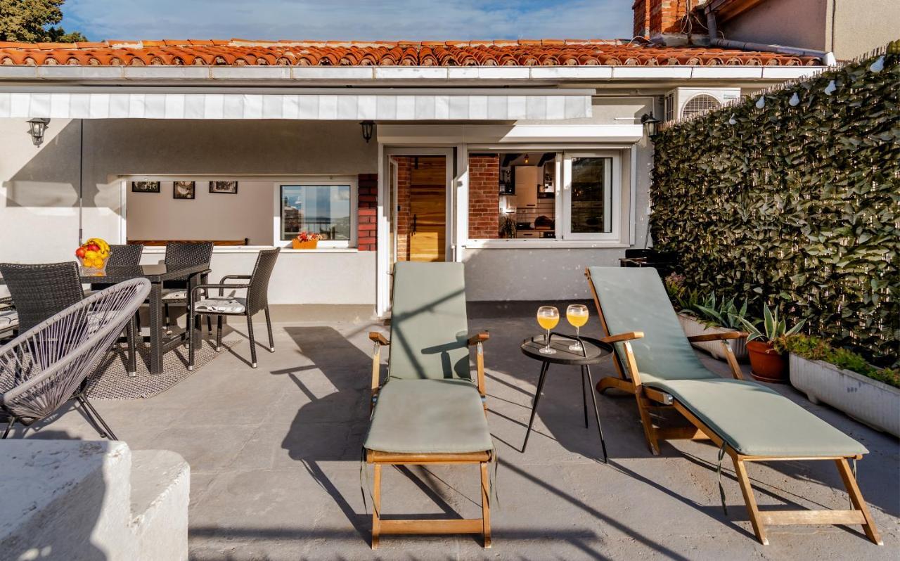 Apartment Ami Split Bagian luar foto