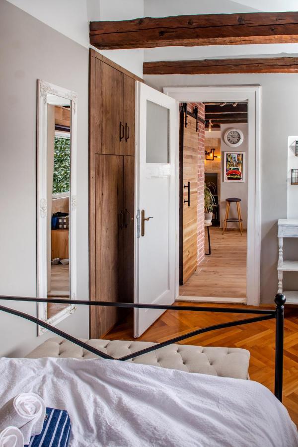 Apartment Ami Split Bagian luar foto