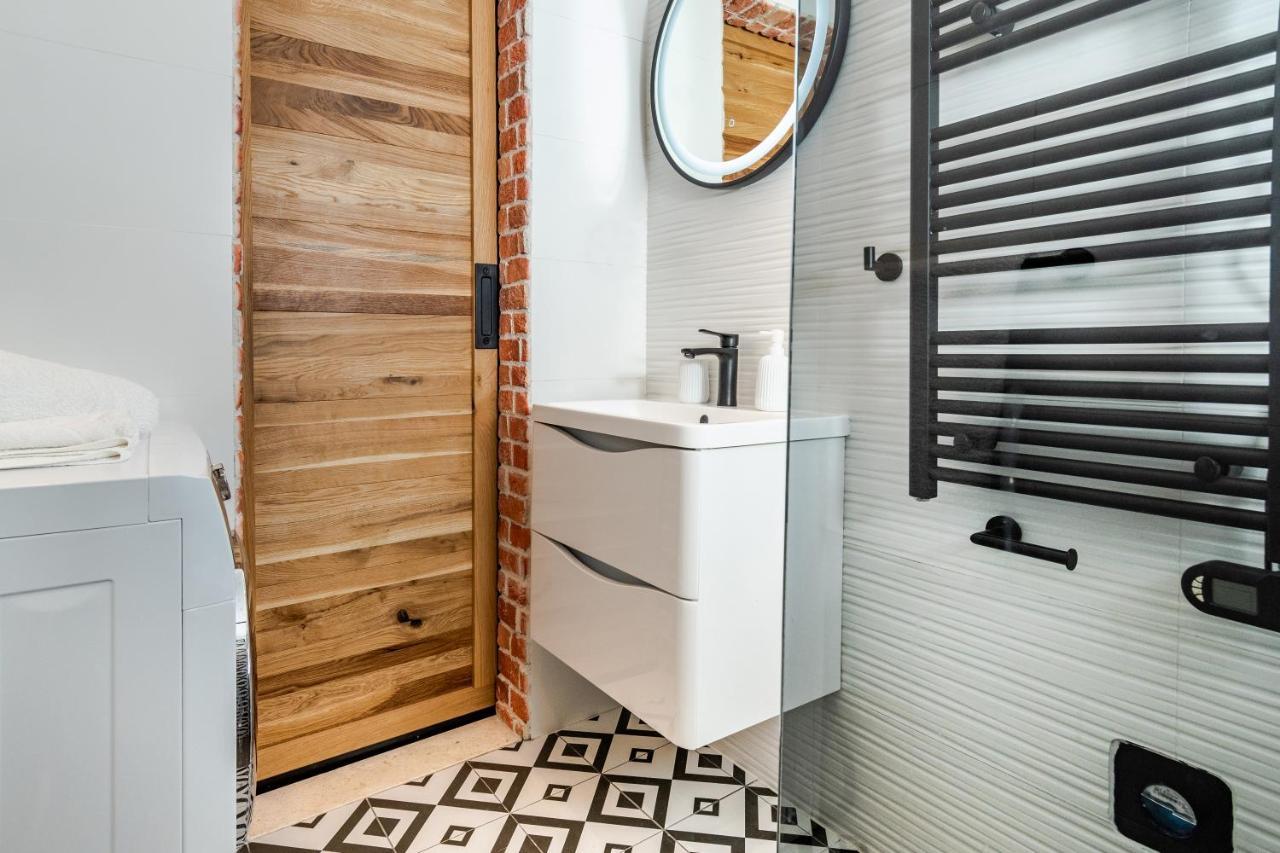 Apartment Ami Split Bagian luar foto