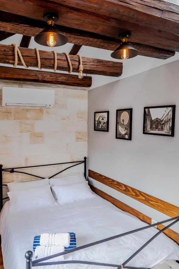 Apartment Ami Split Bagian luar foto