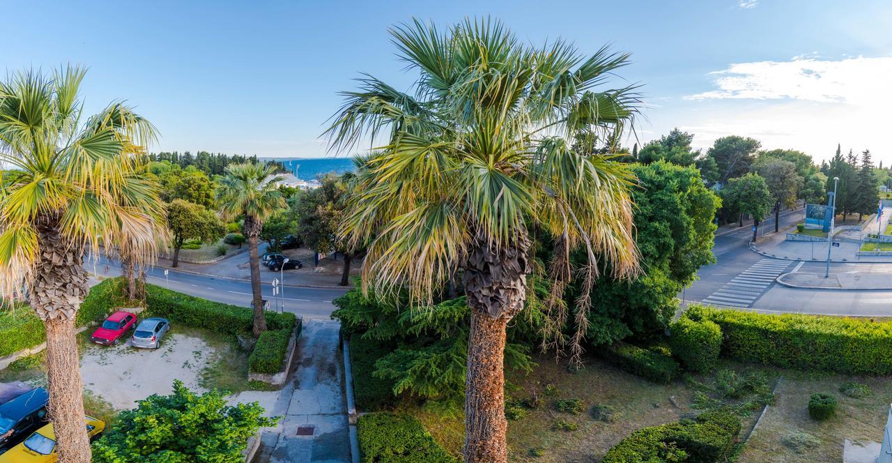 Apartment Ami Split Bagian luar foto